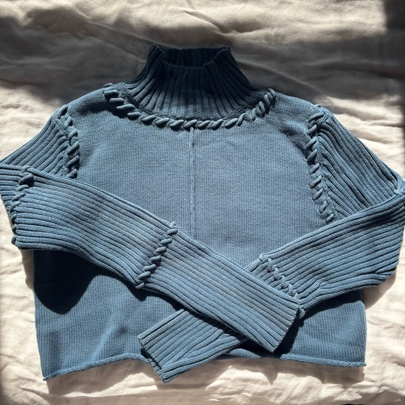 Lovers + Friends | Sayla Crop Sweater in Blue Size L - Picture 3 of 7